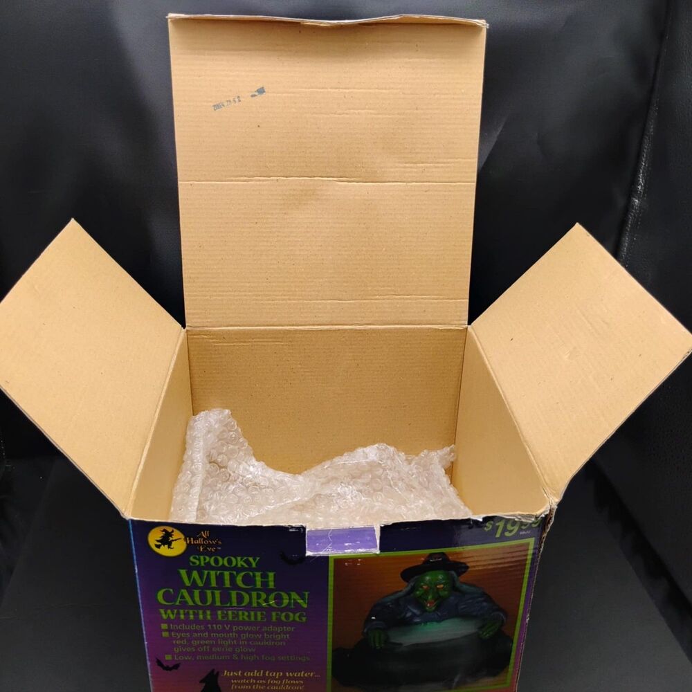Vintage Halloween Glowing Spooky Witch Cauldron Eerie Fog Machine Lighted w/ Box - Picture 7 of 10